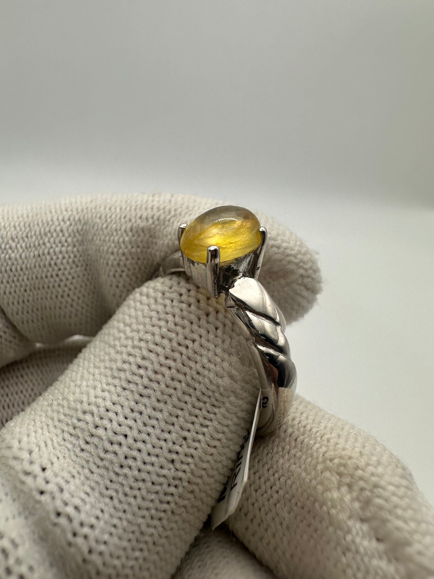 Brilliant Yellow Sapphire Ring in 925 Silver – Captivating Charm