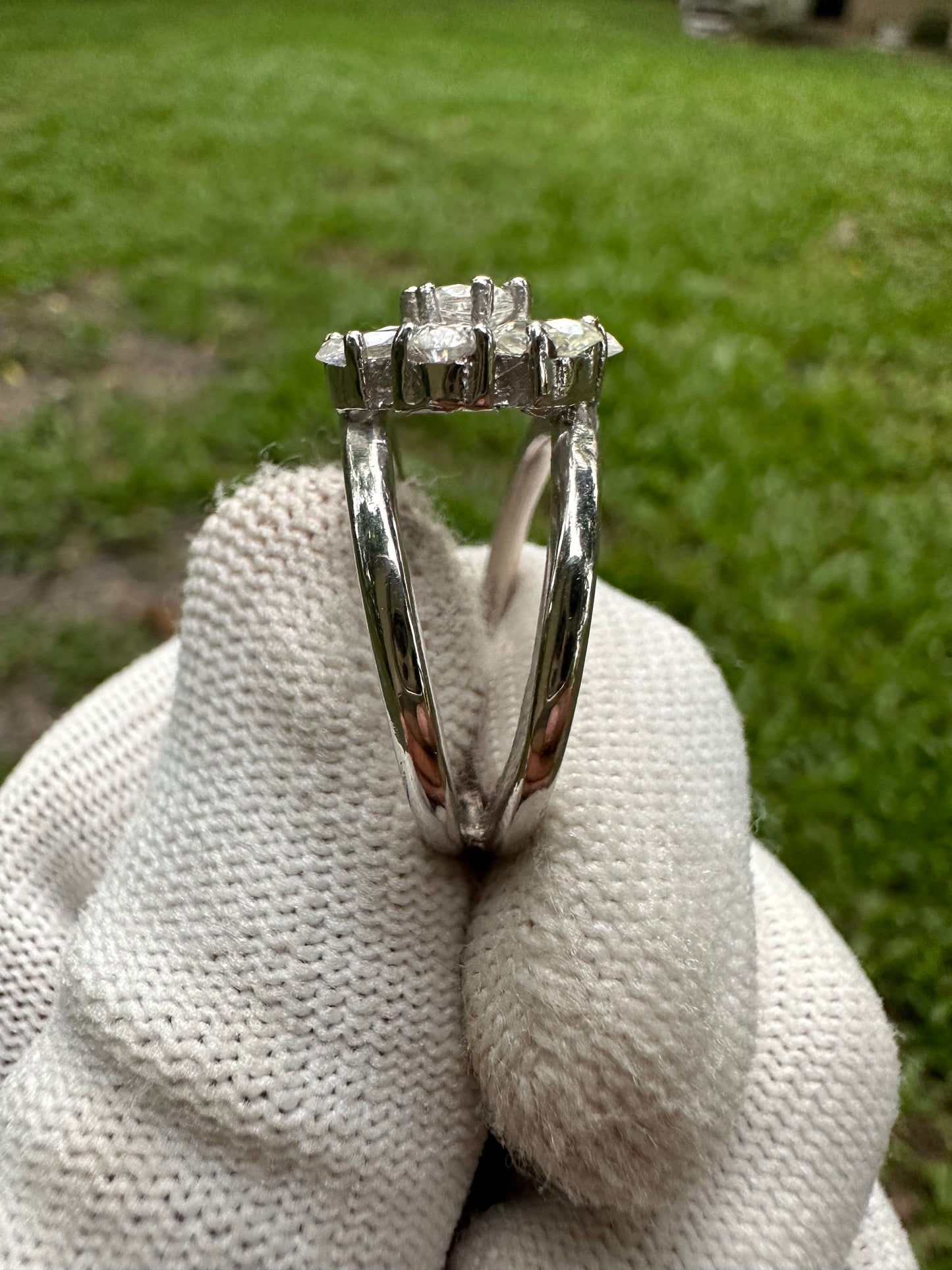 Timeless Moissanite Ring in 925 Silver Setting