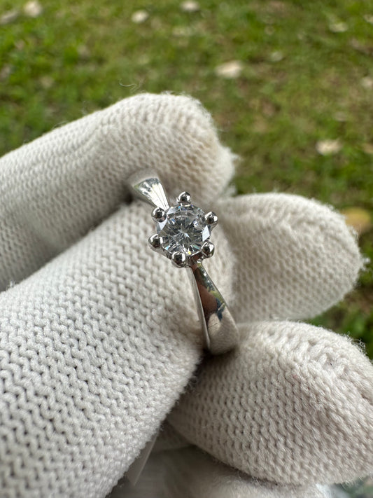 Classic 925 Sterling Silver Moissanite Ring