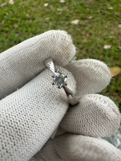 Classic 925 Sterling Silver Moissanite Ring